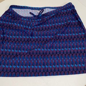 Old Navy swim skirt in XL. New without tags.